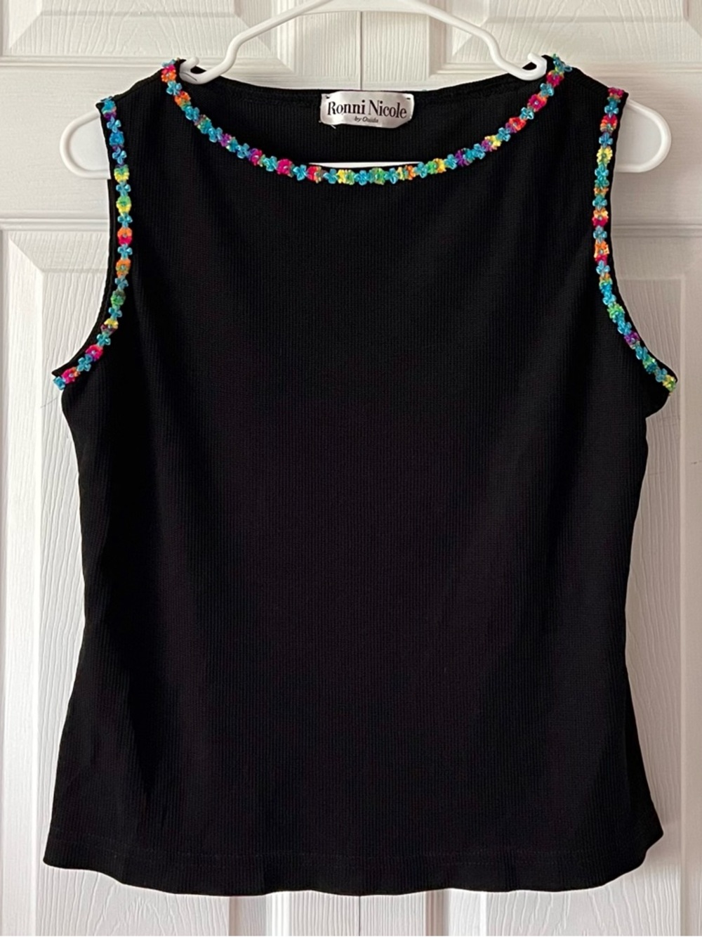 Ronnie Nicole Floral Embroidered Sleeveless Top